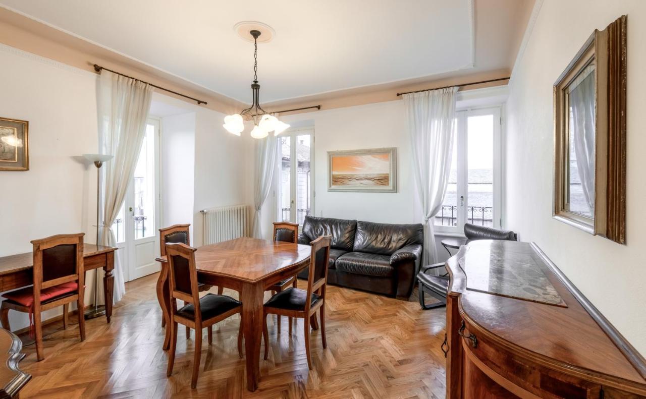 San Giacomo Central Apartment Белладжо Екстер'єр фото